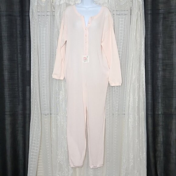 Blush Pink Vintage Gold Label Victoria's Open Knit Secret Onsie Pajamas SzS - Picture 1 of 10
